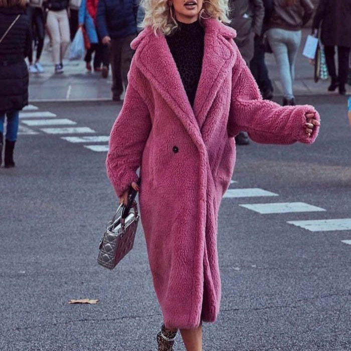 Kadiatou – Manteau en laine d’agneau à poches ❄️🧥