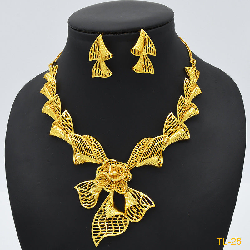 Ensemble Collier & Boucles d’Oreilles – Plaqué Or 24K