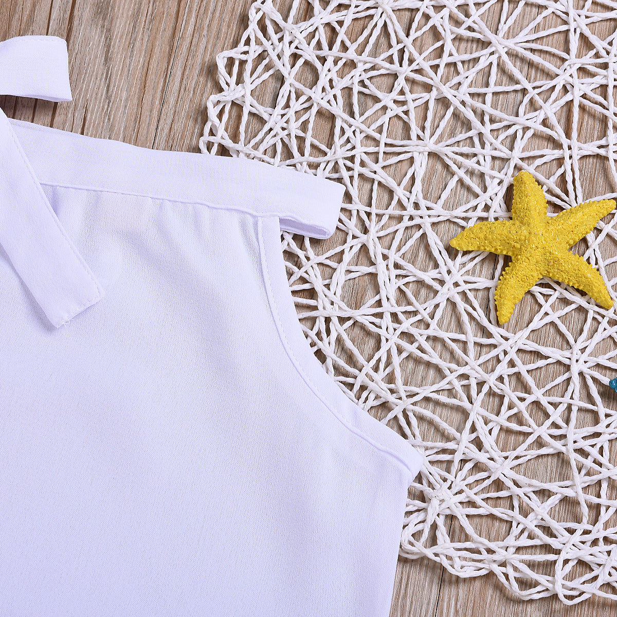 Ensemble Été Fille – Haut Sans Manches à Nœud & Short Rayé