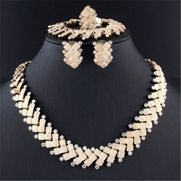 New Fashion Alloy Jewelry Set Necklace And Earrings Four Piece Set