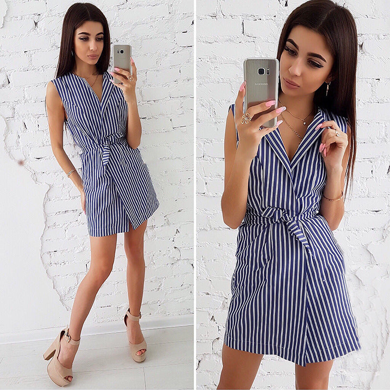 StripeTie Robe Courte à Rayures & Ceinture