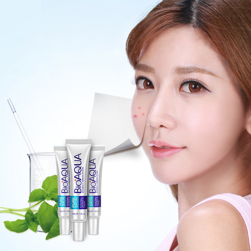 🌿 Bioaqua – Crème Anti-Acné et Contrôle du Sébum 30g
