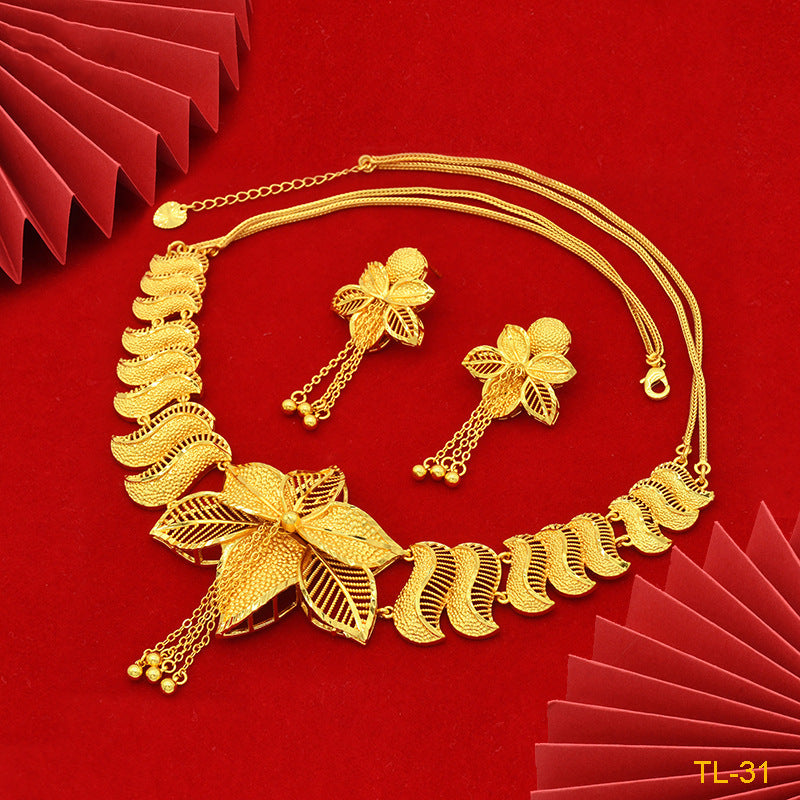 Ensemble Collier & Boucles d’Oreilles – Plaqué Or 24K