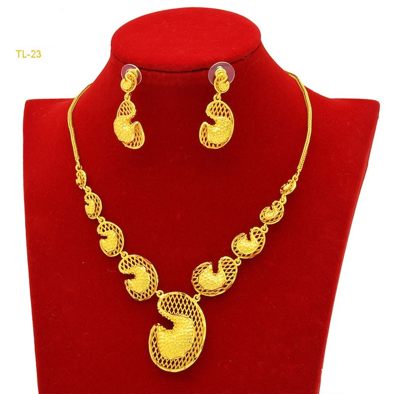 Ensemble Collier & Boucles d’Oreilles – Plaqué Or 24K