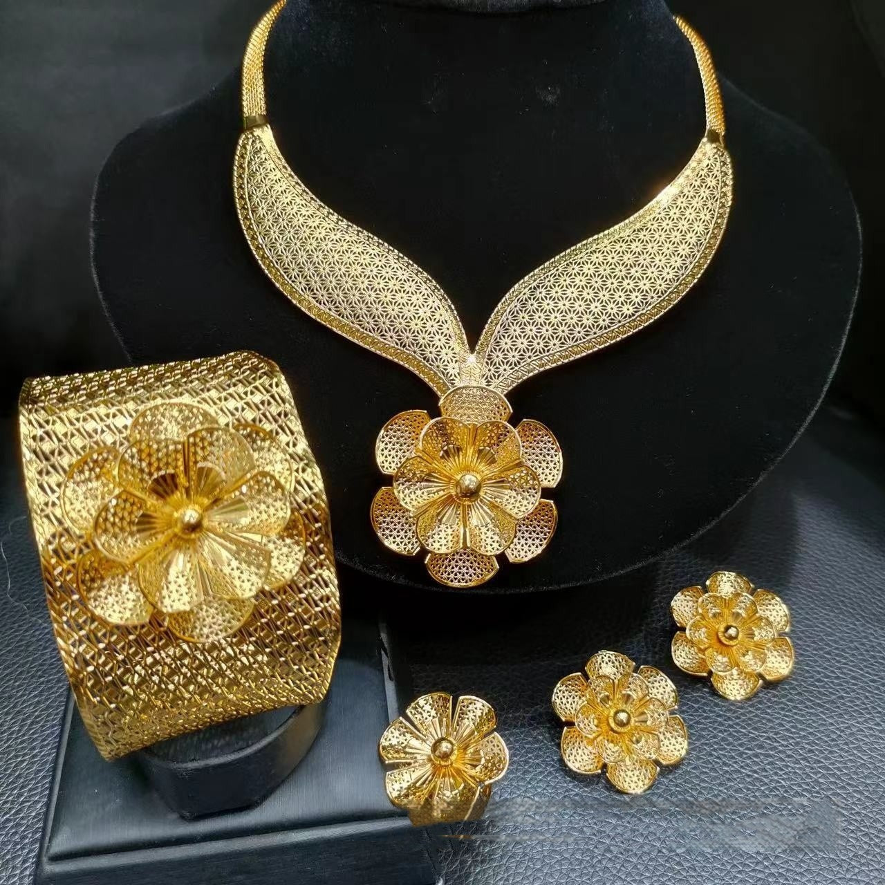 24K Gold Plated Large Flower Hollow Jewelry Suit