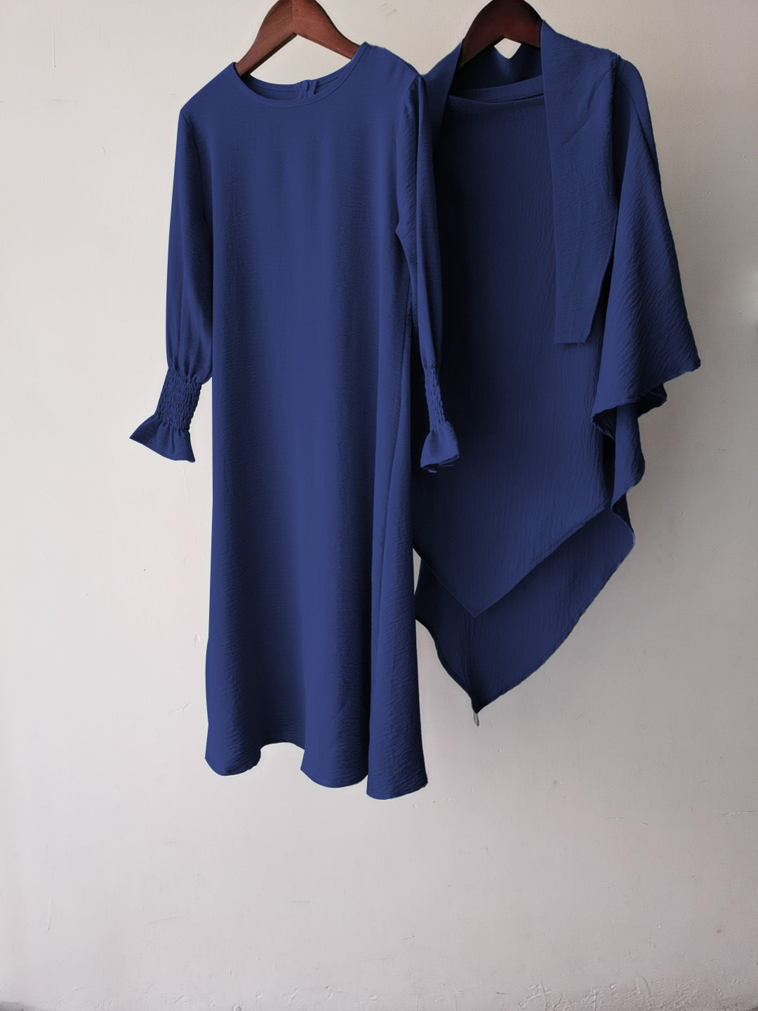 Round Neck Wavy Ruffled Solid Color Dress