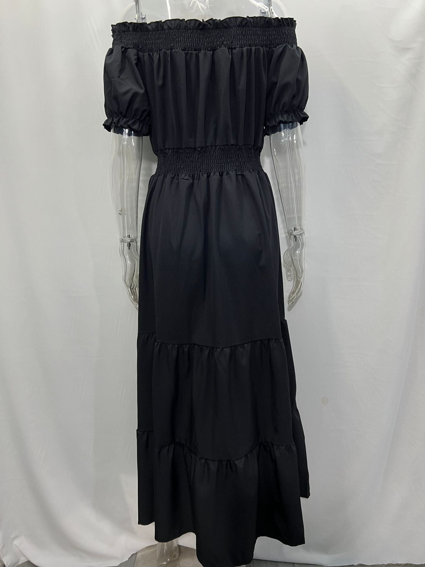 Robe Bardot Élégance – Manches Bouffantes & Taille Haute