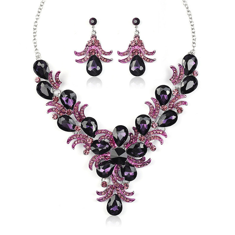 Diamond-Set Alloy Drop-Shaped Exaggerated Jewelry Necklace