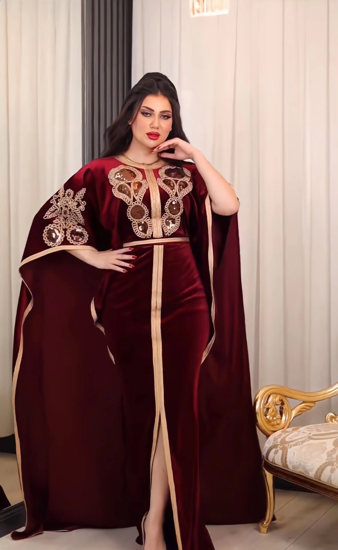 Tening – Velours Doré & Éclat Royal