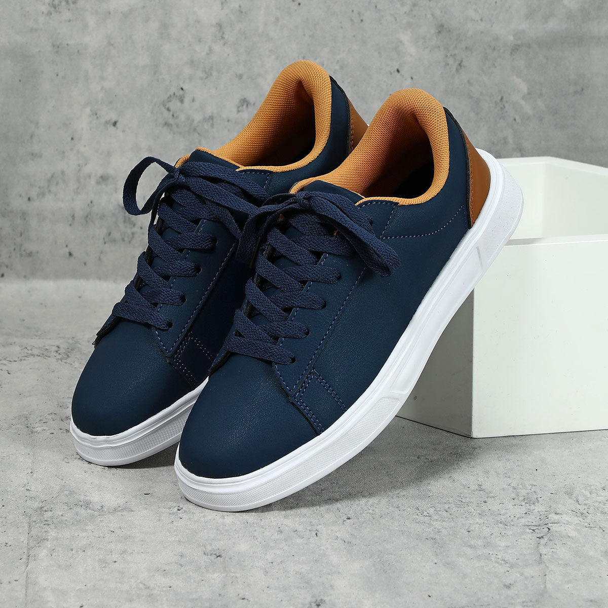 Platform Skateboard Casual Flat Sneaker