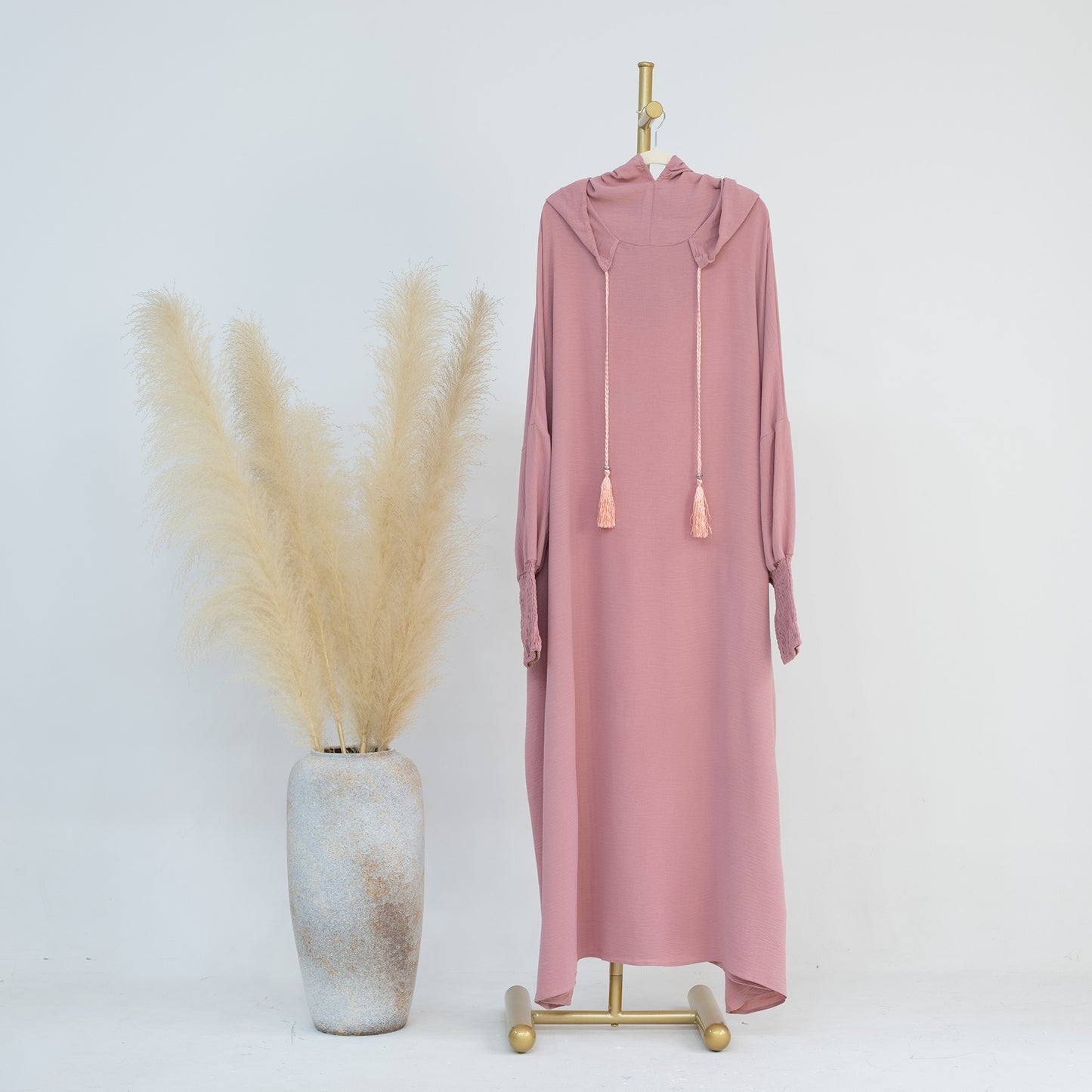 🌿 TAHIRA – Robe Élégante Orientale Sans Manches