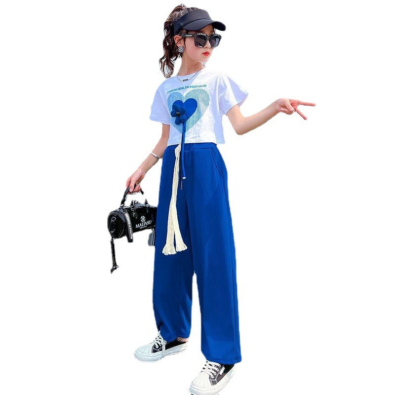 Look Chic d’Été Haut Léger & Pantalon Fluide