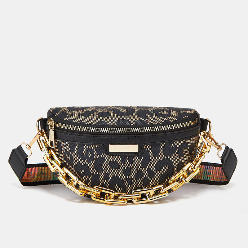 Leona : Léopard Chic & Esprit Urbain