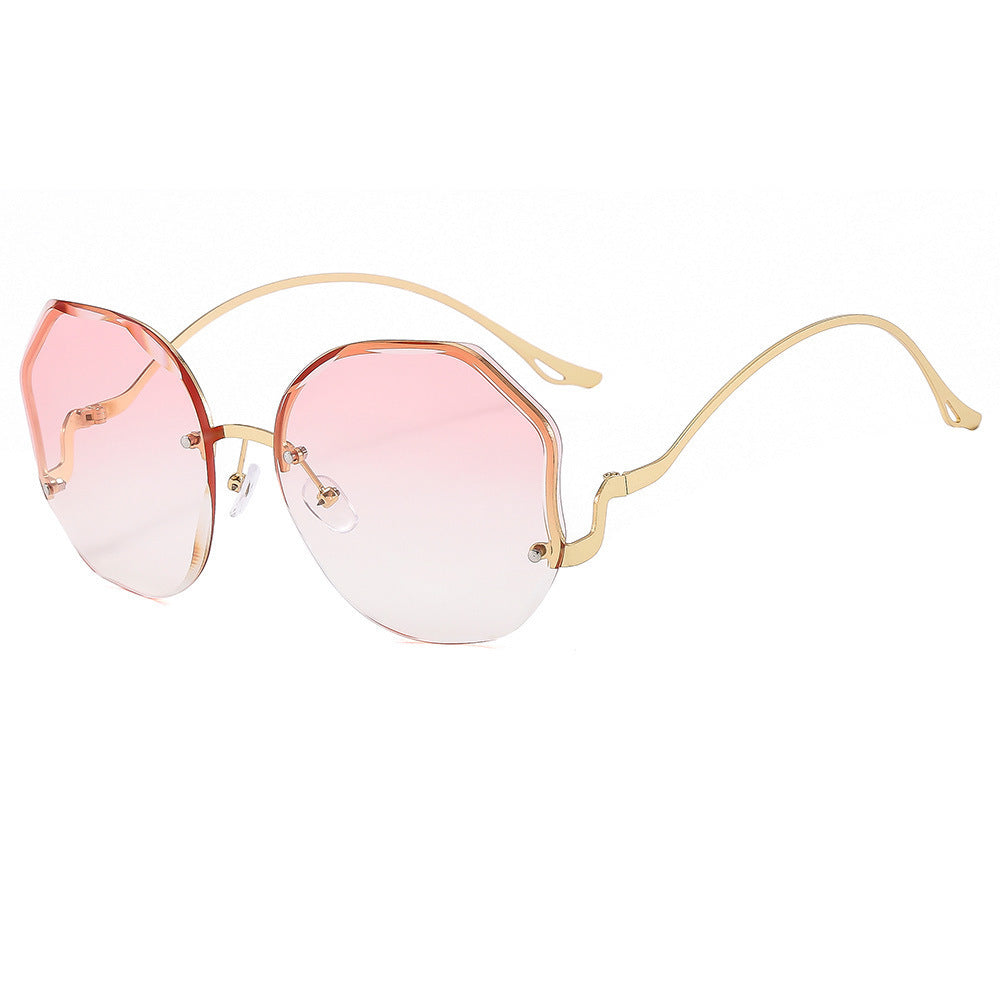 🕶️ NIARA – Lunettes Solaires Futuristes 🌈✨