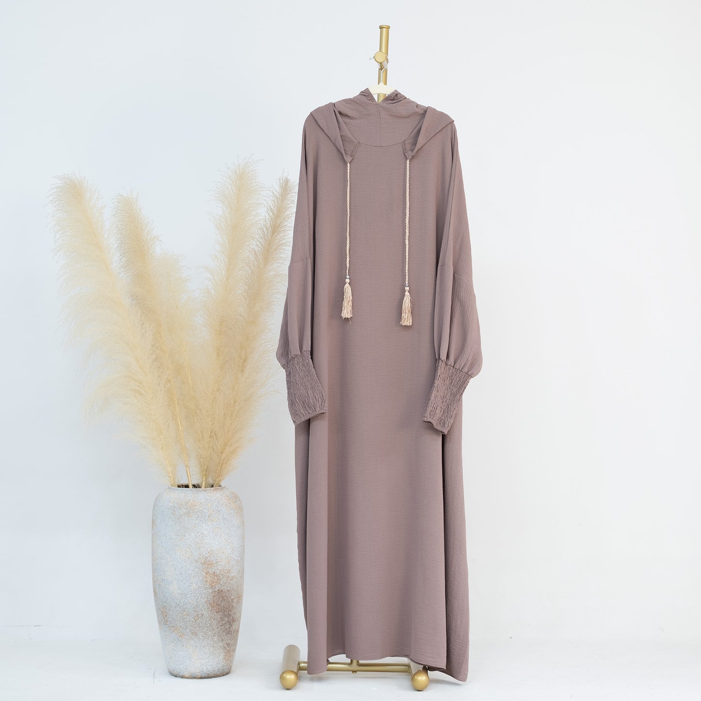 🌿 TAHIRA – Robe Élégante Orientale Sans Manches