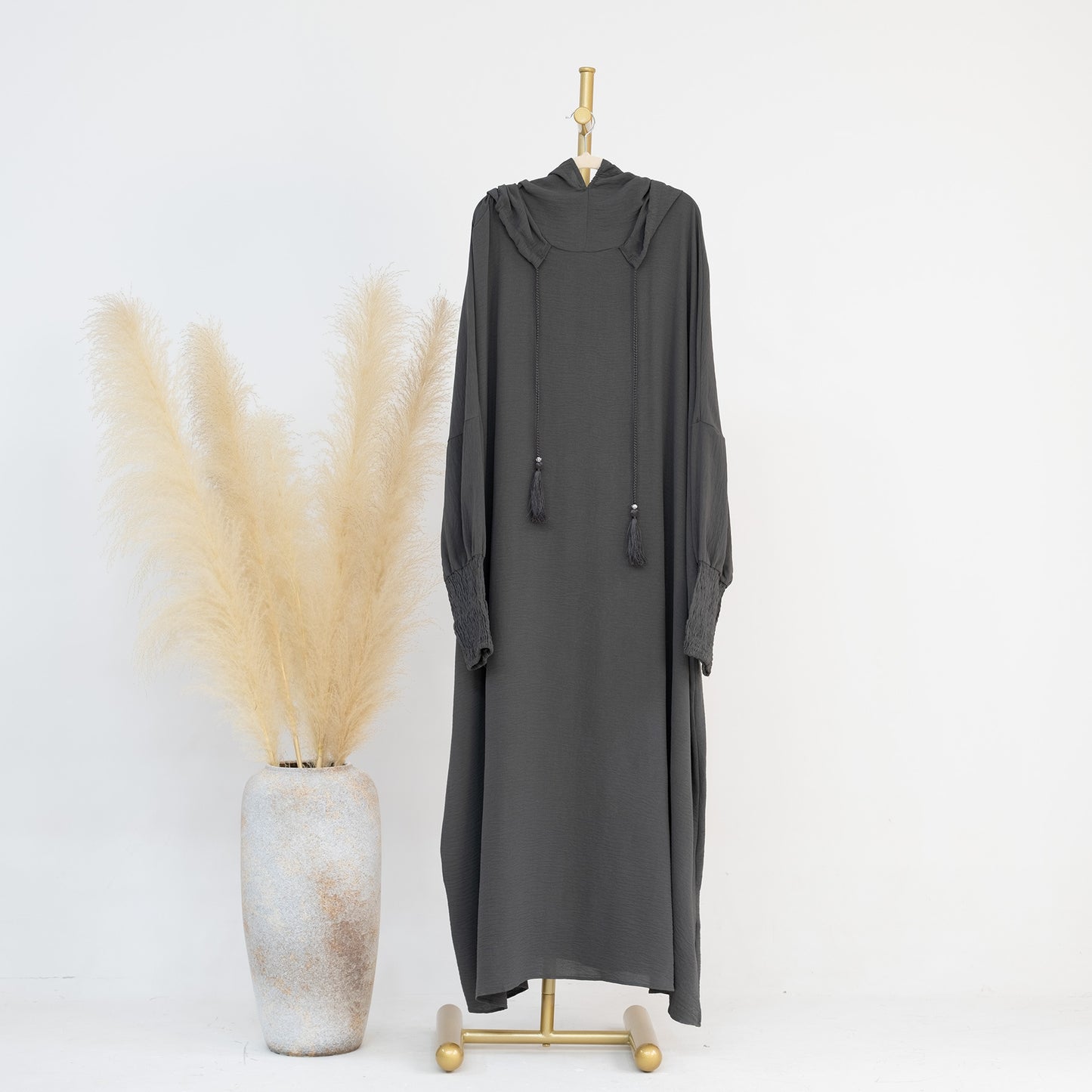 🌿 TAHIRA – Robe Élégante Orientale Sans Manches