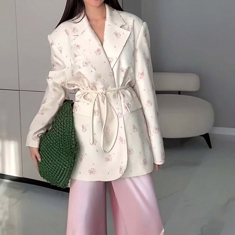 đ€ Sadia â Manteau LĂ©ger Ă Lacets et Col V