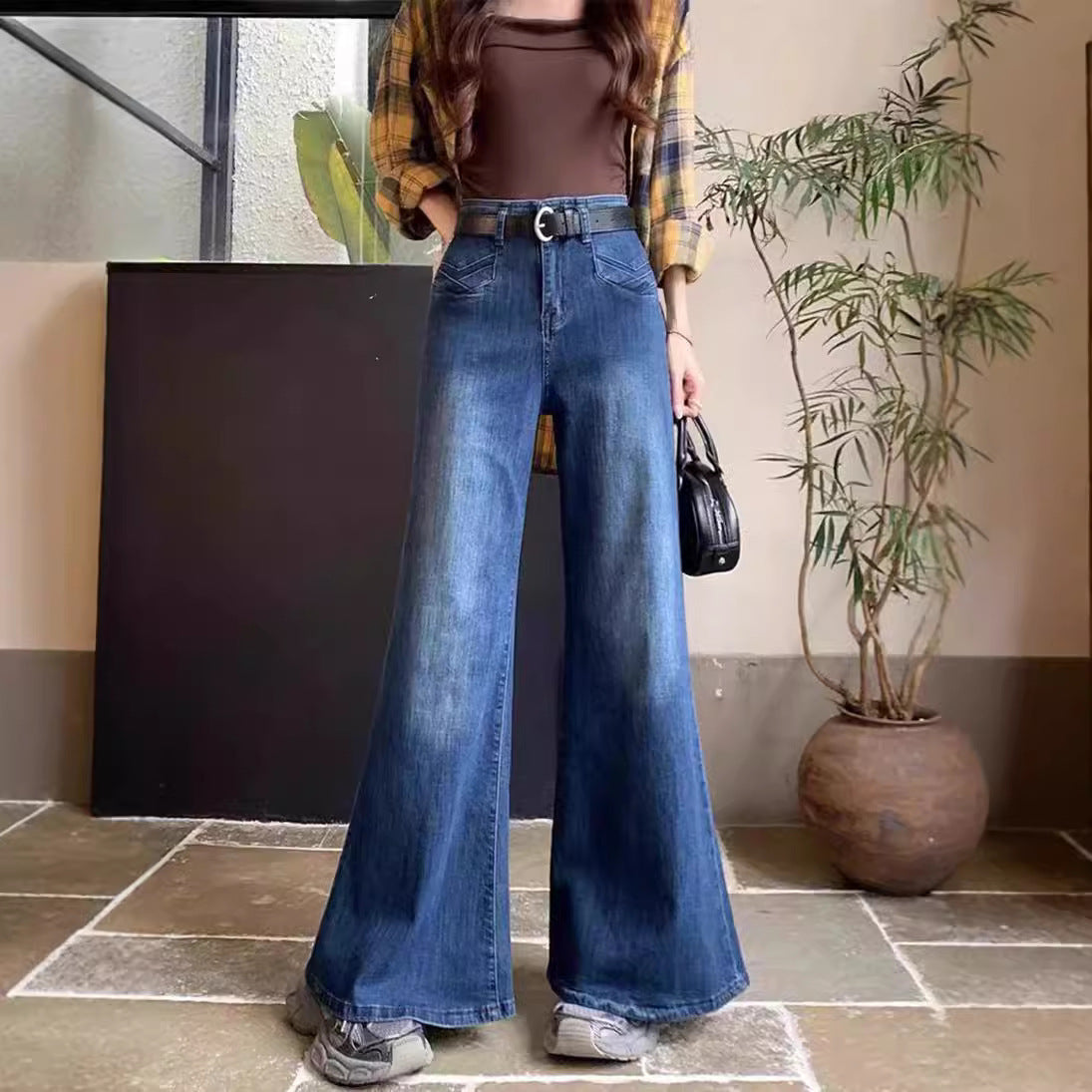 Pantalon Femme Taille Haute – Coupe Droite & Jambe Large