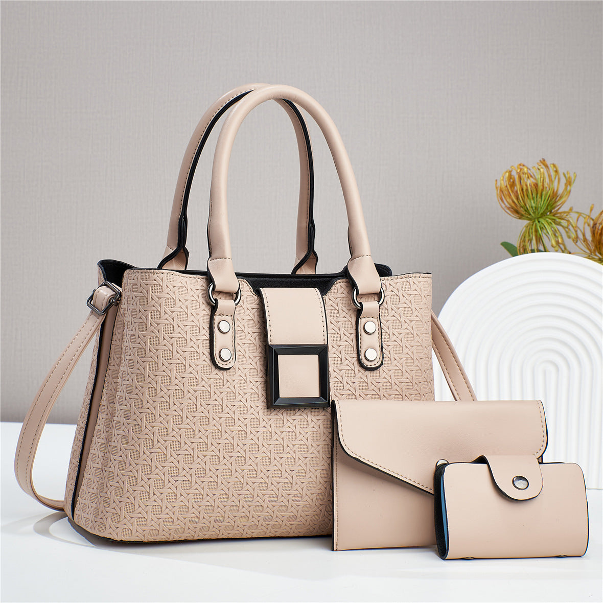 👜 NAFISSATOU – 3-in-1 Set Braided Elegance & Versatile 💼✨