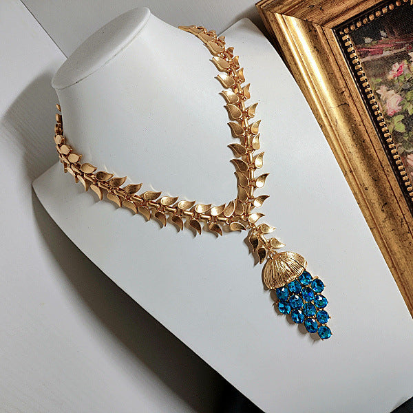 Blue Bright Crystal Oval Stud Earrings Wheat Plain Gold Necklace