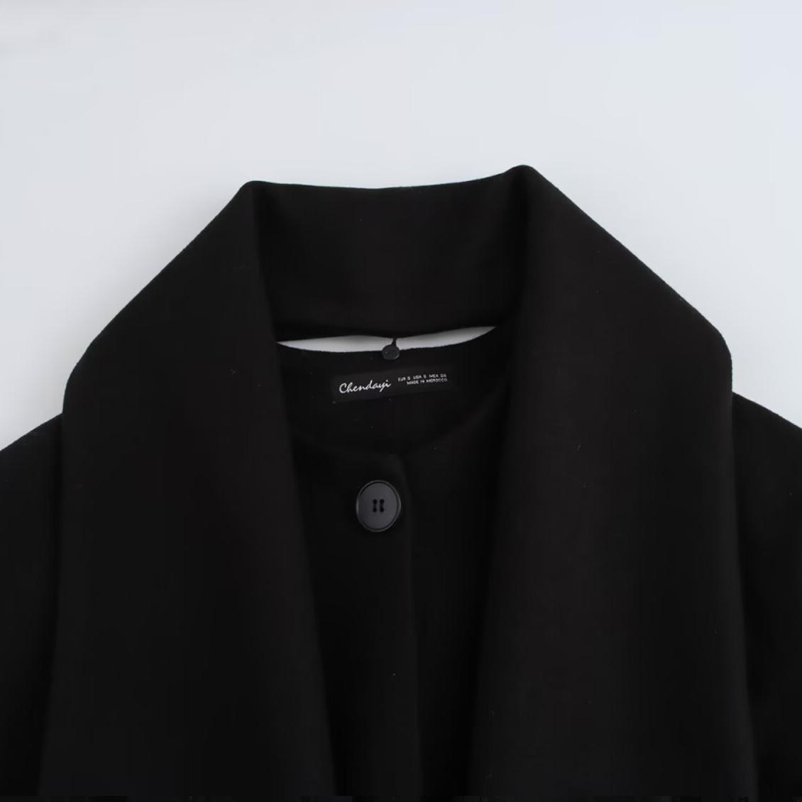 Fadila – Manteau féminin à col  🧥✨