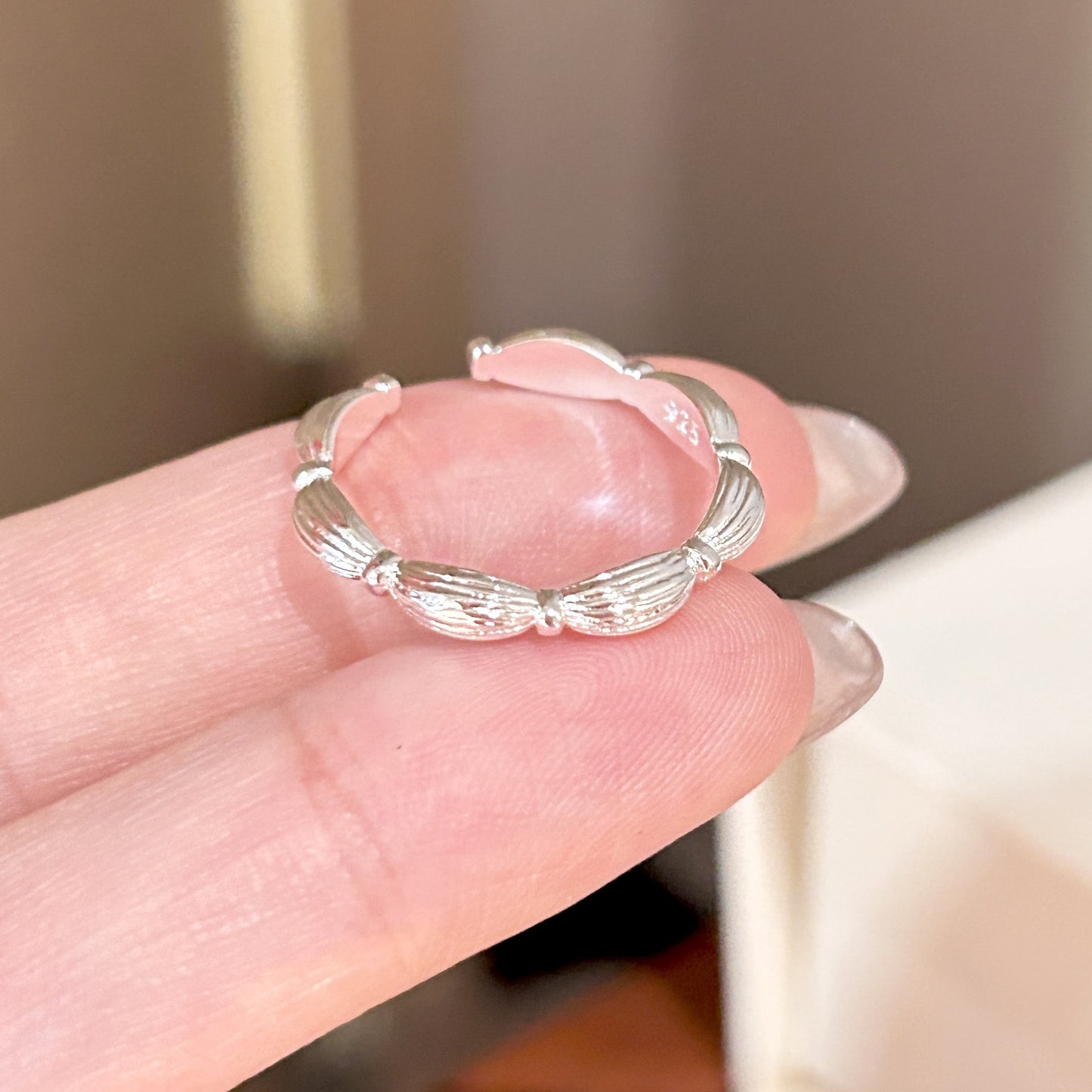 Minimalist Zircon Plain Band Ring For Women Niche