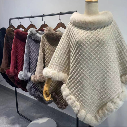 Raniya – Cape Femme Luxe avec Col en Fourrure Rex