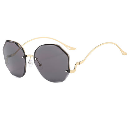 🕶️ NIARA – Lunettes Solaires Futuristes 🌈✨