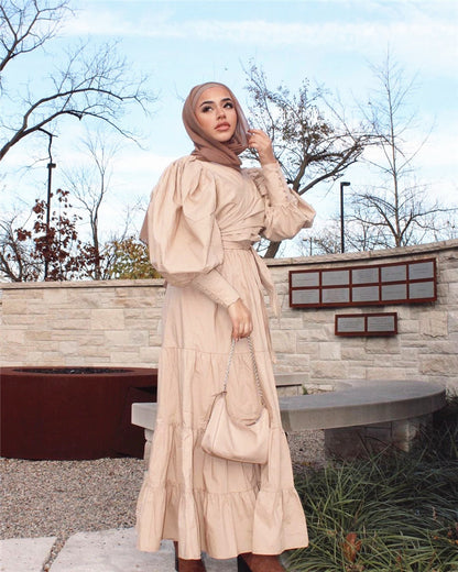 StripeGlow ✨ Robe Manches Bouffantes