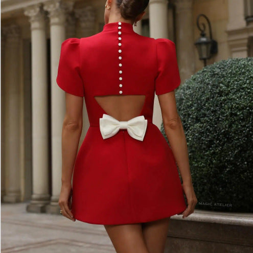 Robe Courte Taille Haute Nœud Manches Pétales