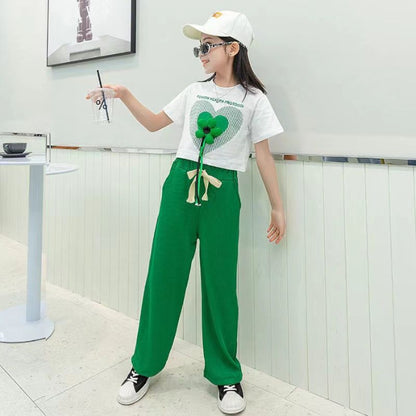 Look Chic d’Été  Haut Léger & Pantalon Fluide