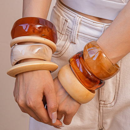 Amber Bracelet Résine Large Bord Irrégulier Tan