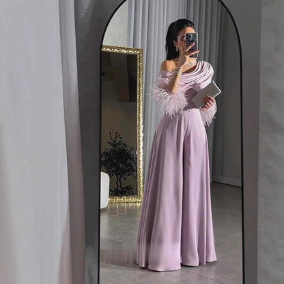 🌟Samira – Combinaison Élégante à Plumes