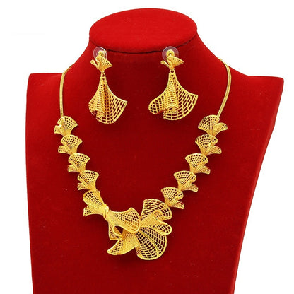 Ensemble Collier & Boucles d’Oreilles – Plaqué Or 24K