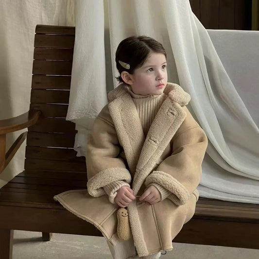 🌸 Nayéma – Manteau Douillet Fille en Laine d’Agneau