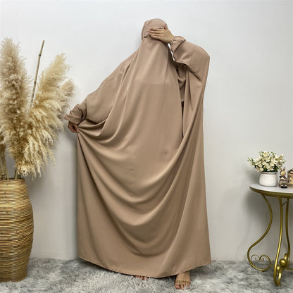 🕌 IMANE – Abaya Fendue Élégance Dubai 🌟