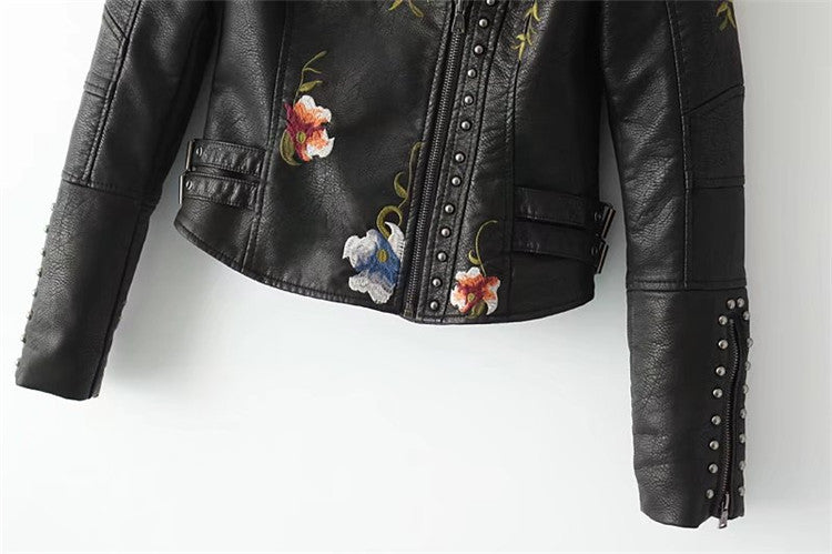 Naora – Veste Motard Rivetée en Similicuir