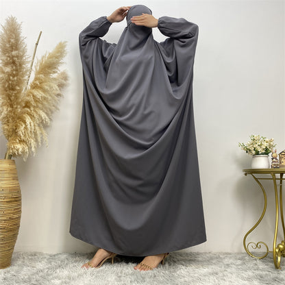 🕌 IMANE – Abaya Fendue Élégance Dubai 🌟