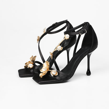Sandales Aiguille Bout Carré Satin