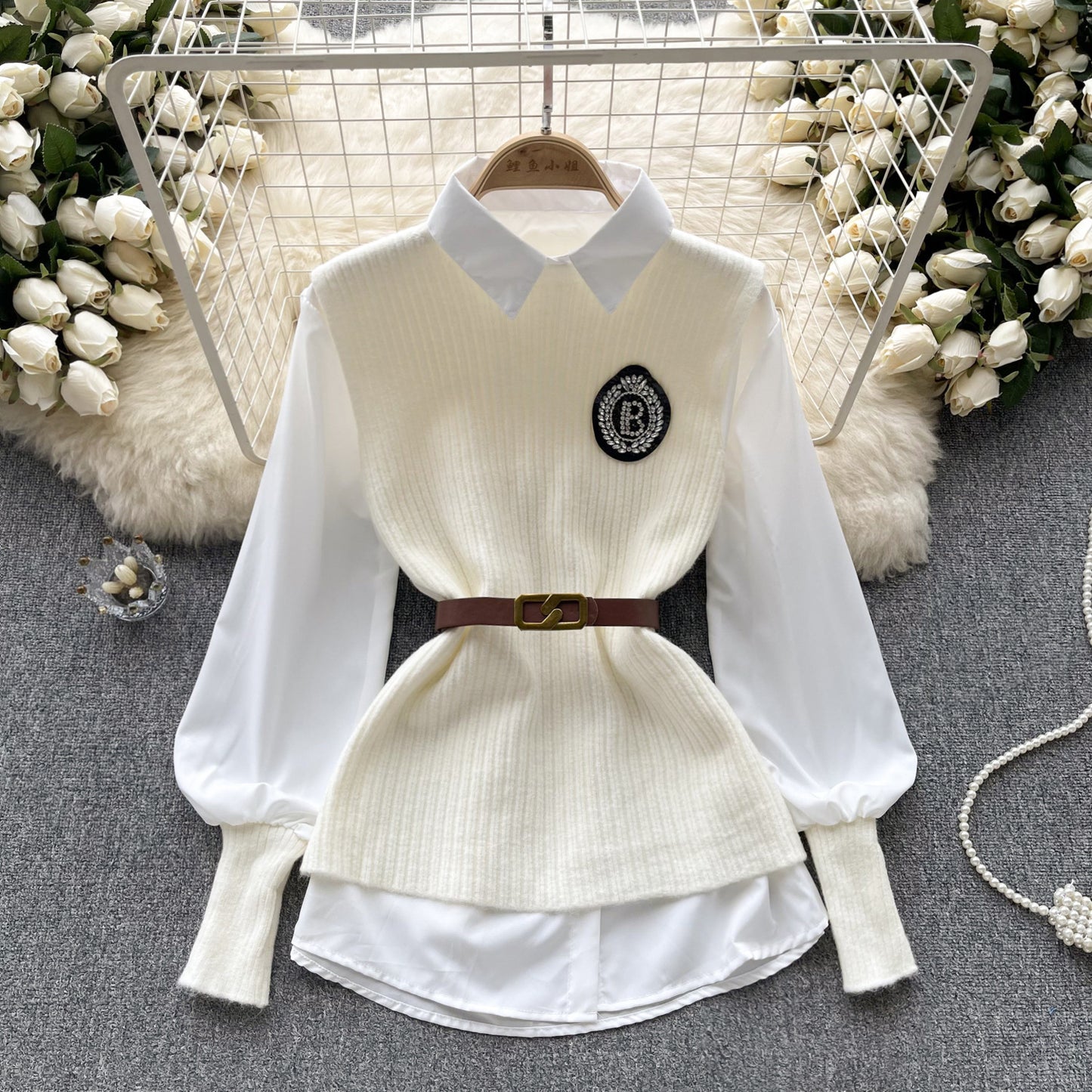 Fatysha – Ensemble Chemise et Pull Sans Manches Élégant