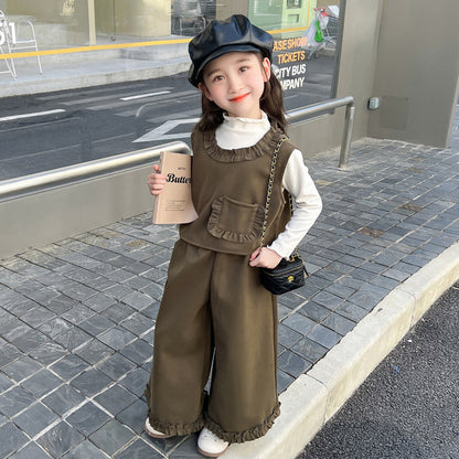 Gilet à volants & pantalon | Style tendance automne