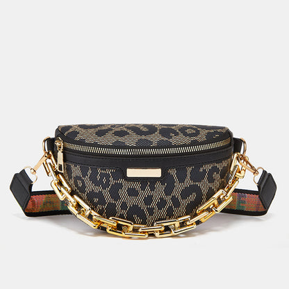 Leona : Léopard Chic & Esprit Urbain