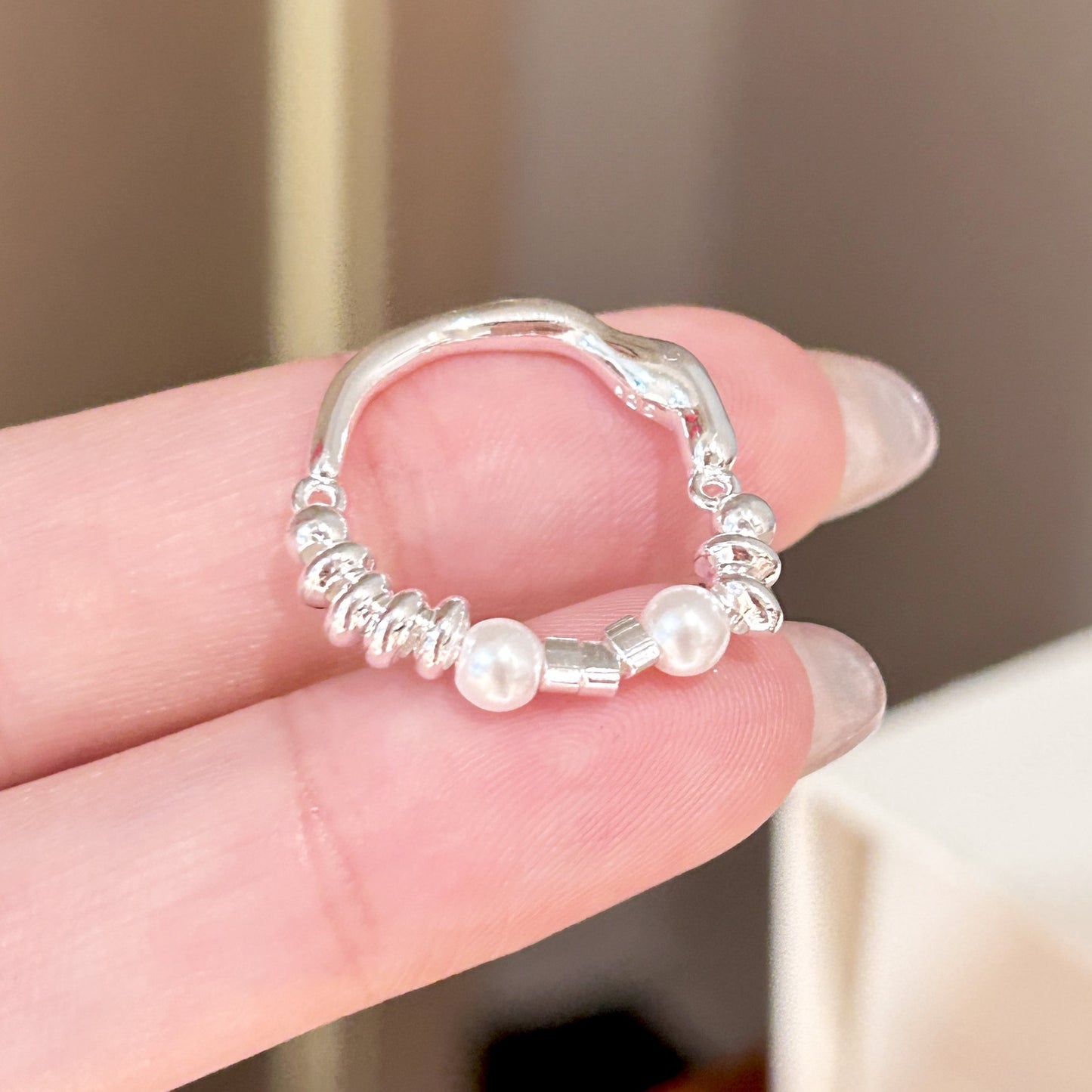 Minimalist Zircon Plain Band Ring For Women Niche