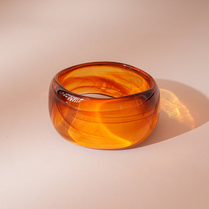 Amber Bracelet Résine Large Bord Irrégulier Tan