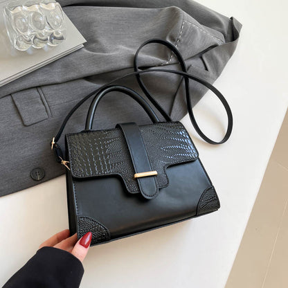 Ndella Bag – Urban Elegance